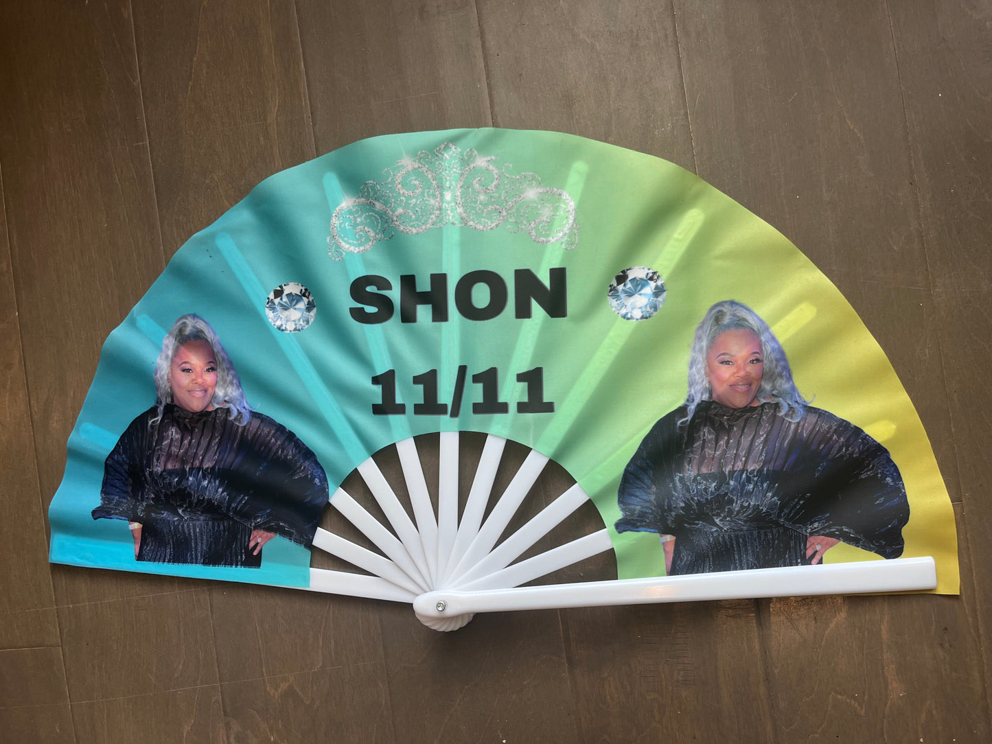 Customize Large Clack Fan